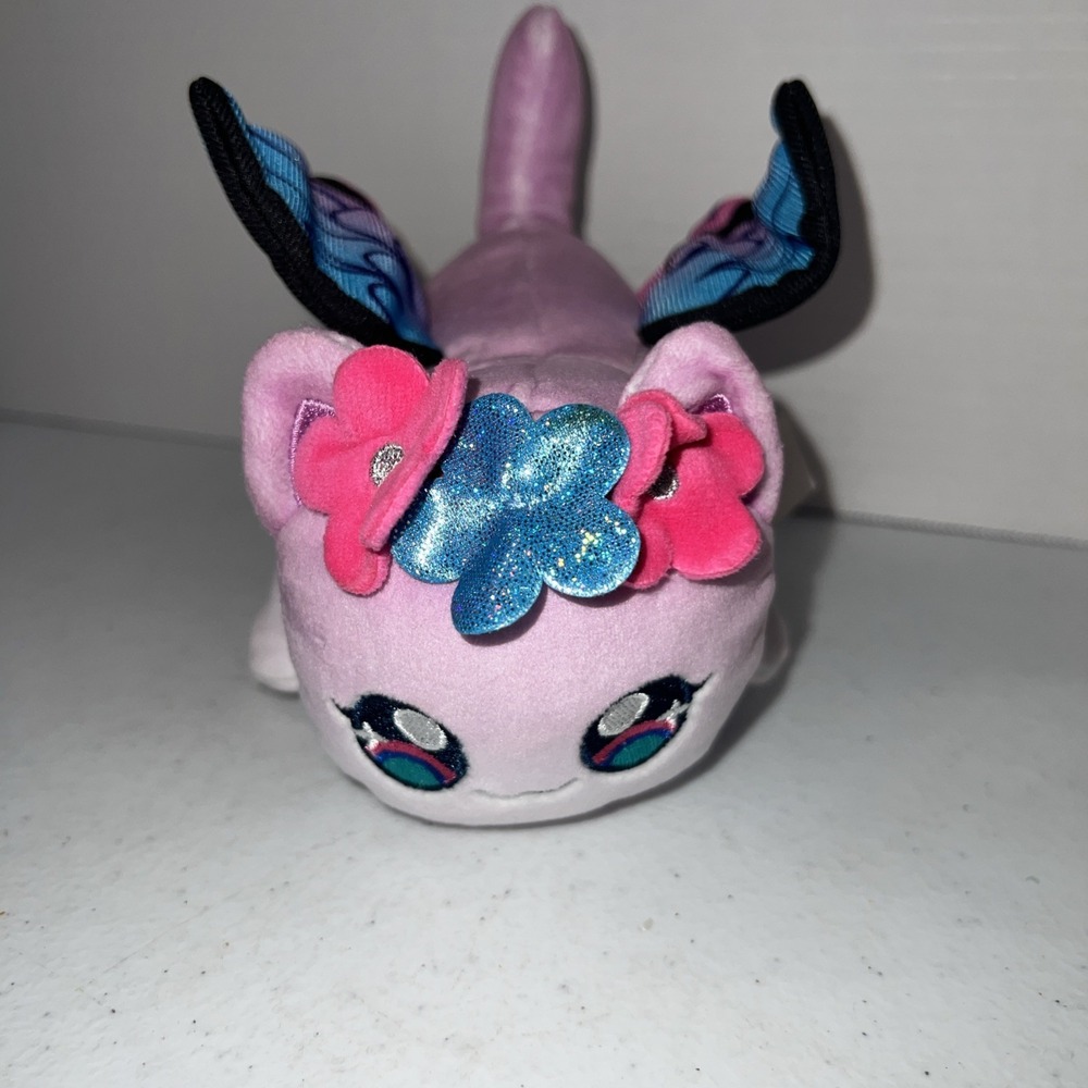 Aphmau MeeMeows Mystery Plush Butterfly Cat Lavender Glitter 7"